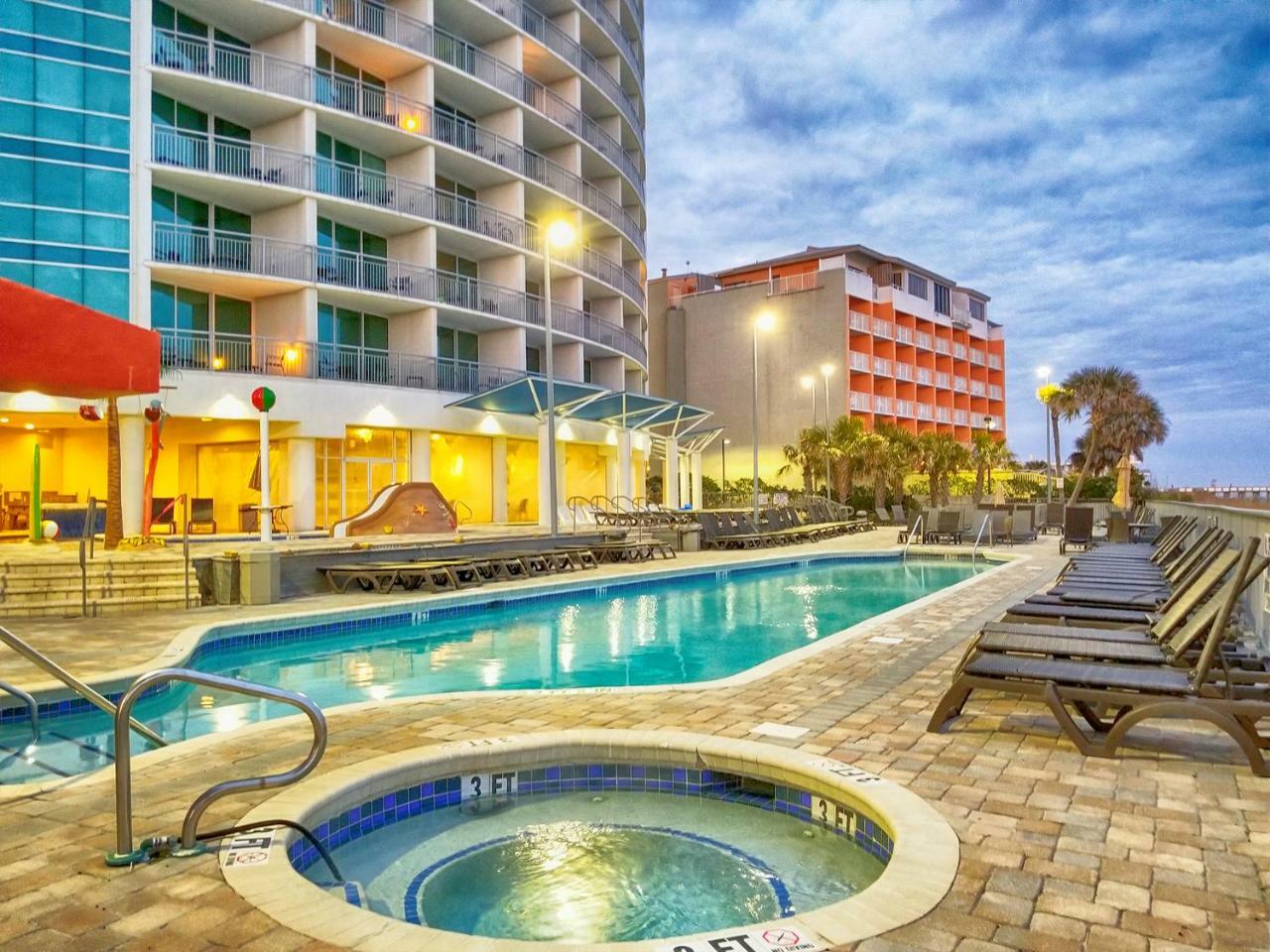 New Modern, Direct Oceanfront, Boardwalk, Views! Apartment Myrtle Beach Exterior photo
